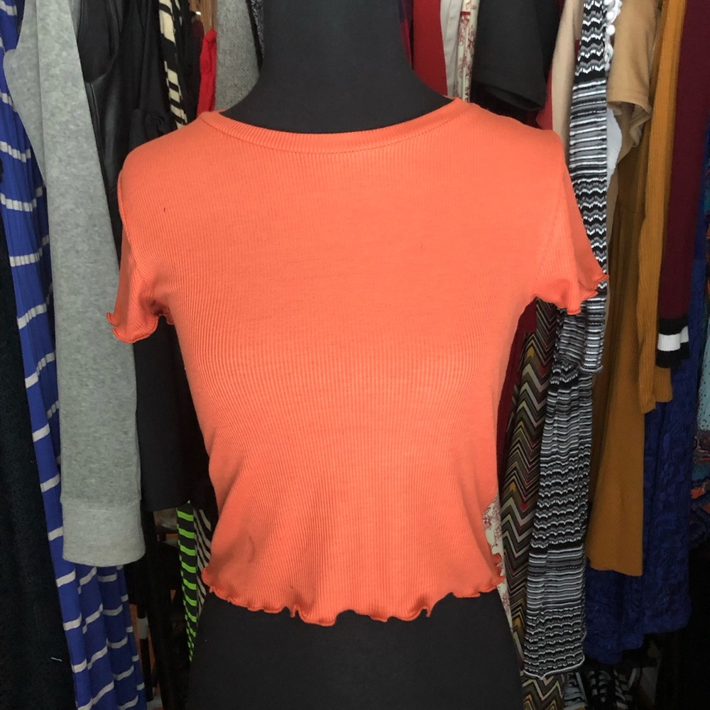 Salmon Cropped Frilly Top!